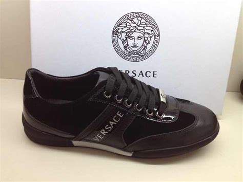 versace shoes china